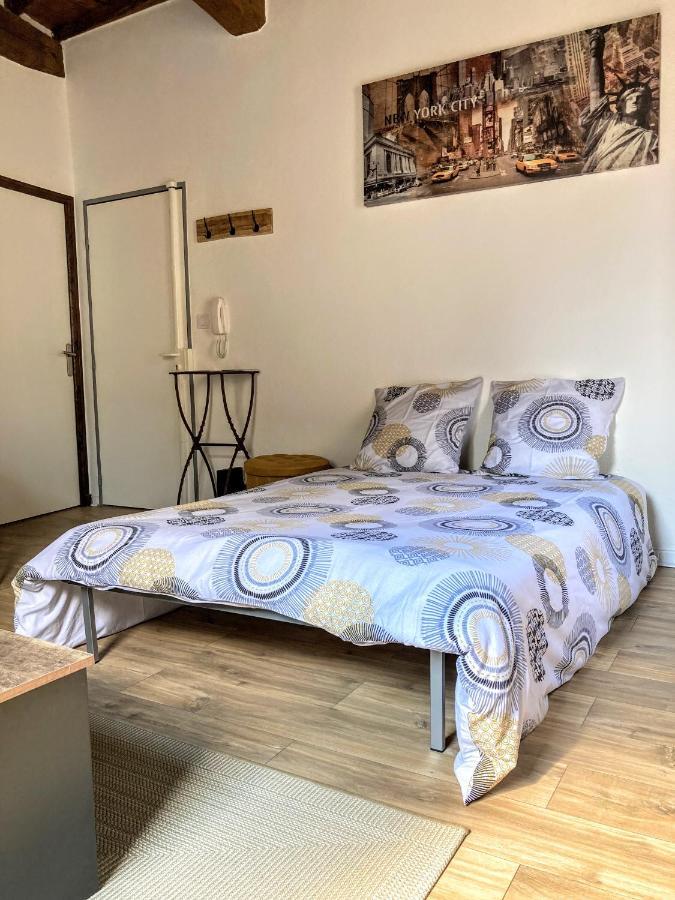 Immeuble 3 Centre Historique St Gilles Maisoncarreeconciergerie Apartment *